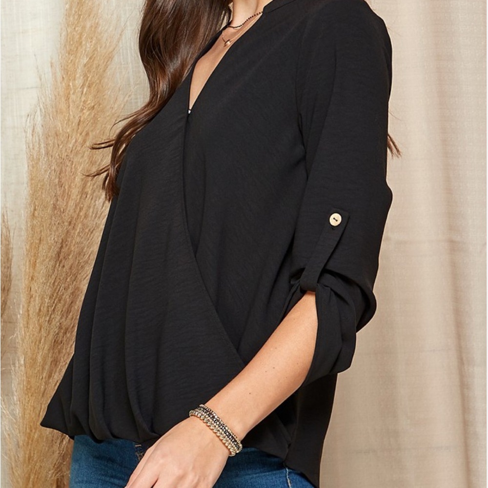 Elegant Black Women's Top - LARGE - Picture 3 of 7